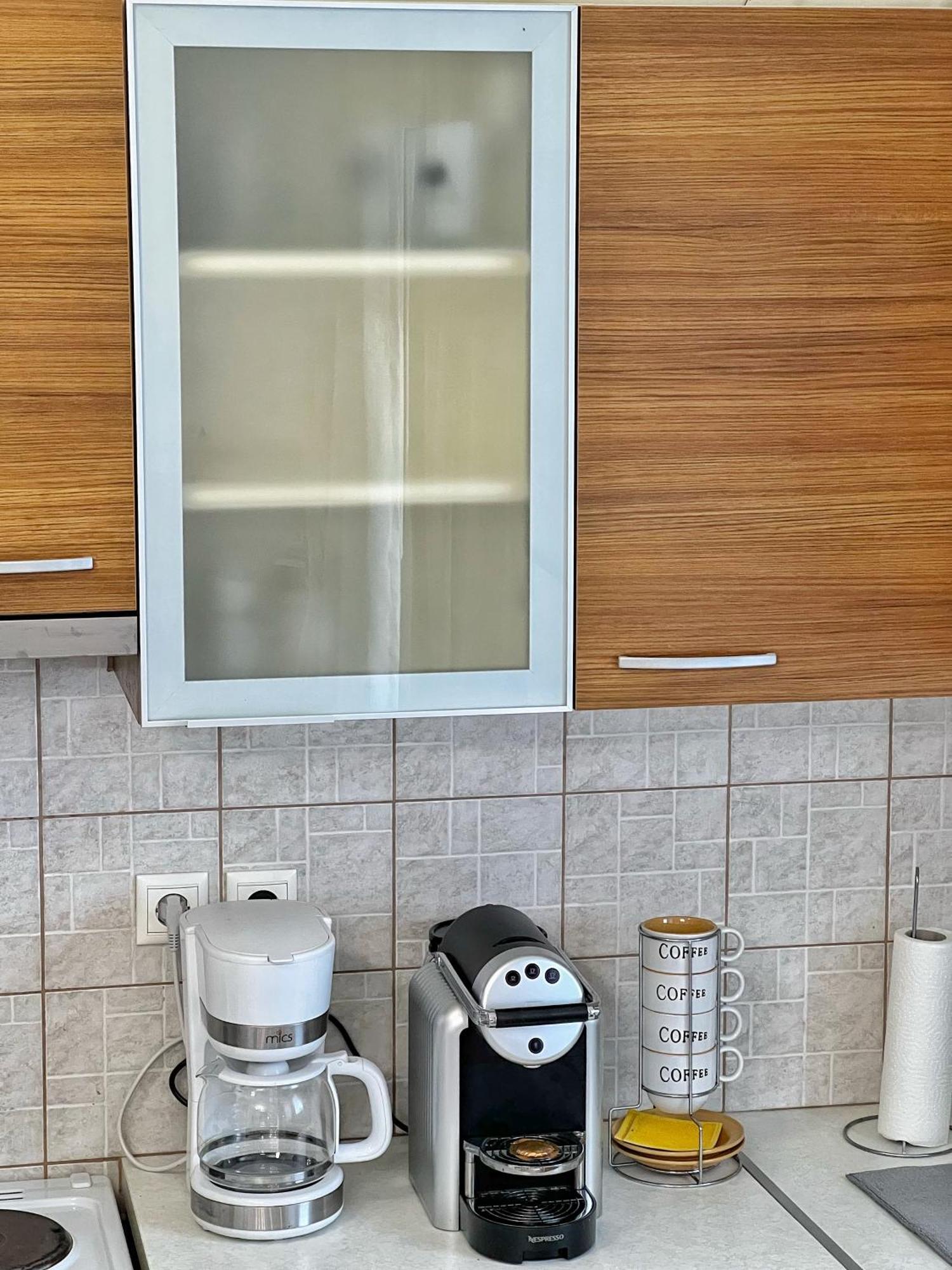 Appartamento H&H Cozy Retreat Pireo Esterno foto